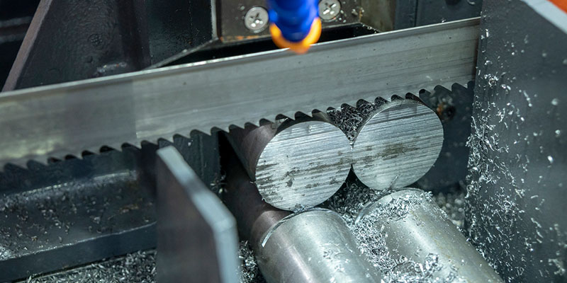 How Wood-Cutting and Metal-Cutting Band Saw Blades Differ